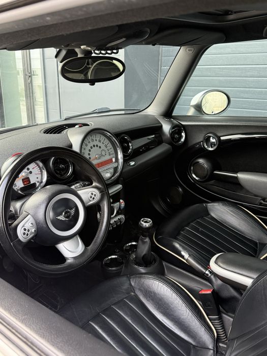Mini CooperD 161KMS Pele