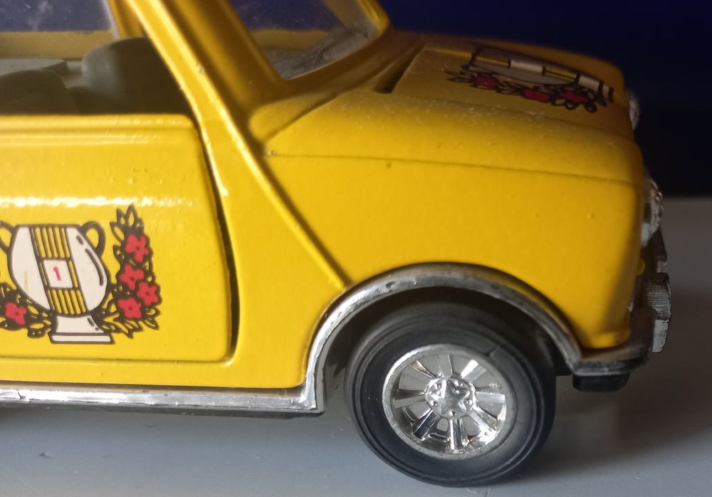 Morris mini (miniatura)