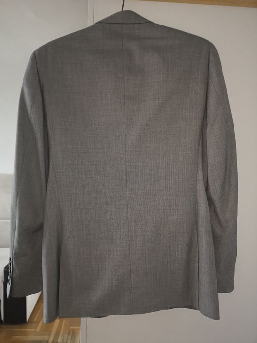 Szary garnitur męski M/48