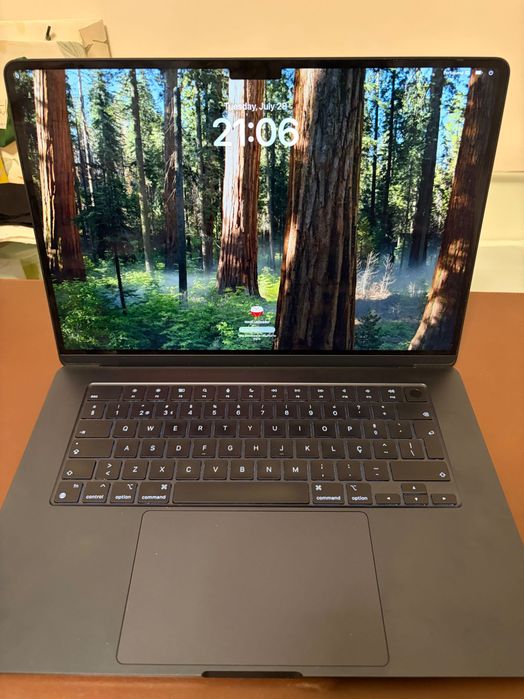 MacBook Air 15” Apple M2