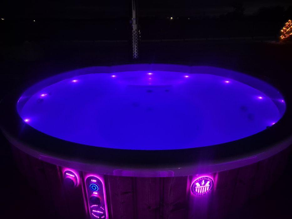 mobilna balia jacuzzi VIP 10 os.