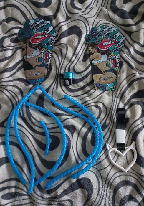 Продам велоаксесуари на ваш велосипед