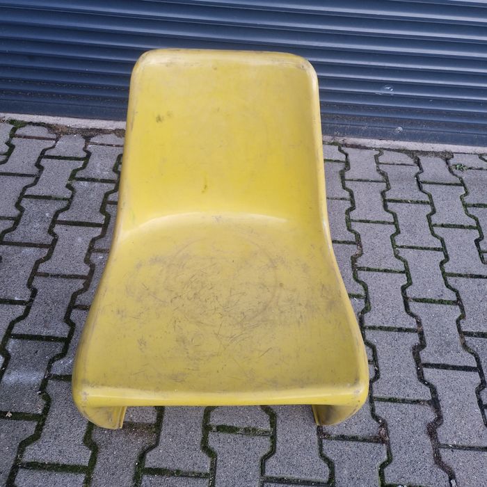 Krzesło Cado Space Age - Krywałd proj. S. Ostergeerd