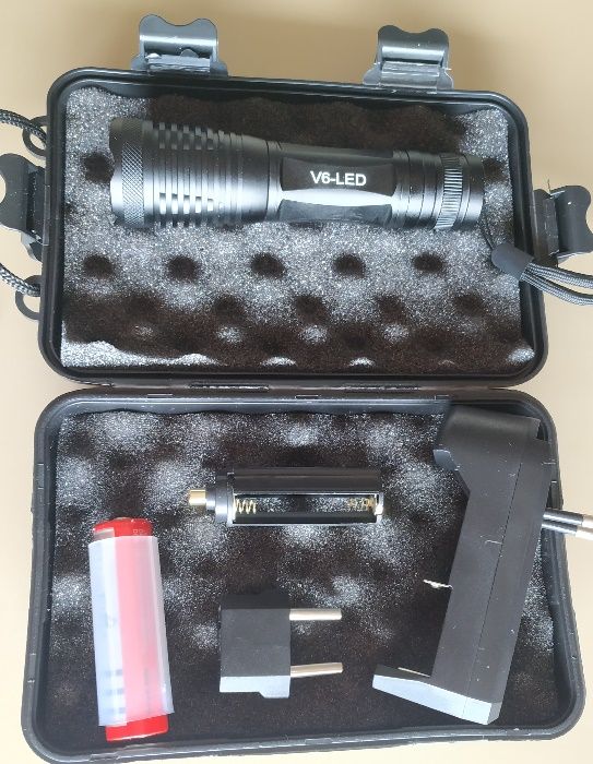 CREE L2 Tactical Flashlight – With Zoom and Carrying Case64750573717891122