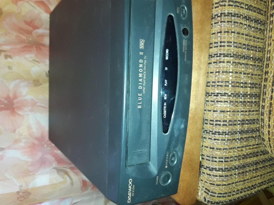 Видеомагнитофон