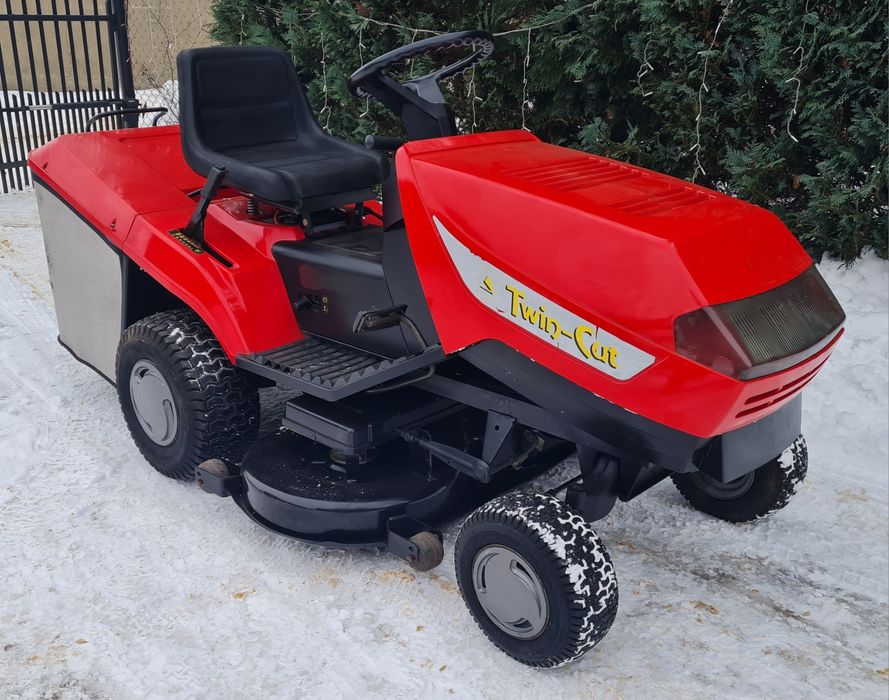 Traktorek kosiarka Castel Garden twin cut silnik 16km pompa manualna