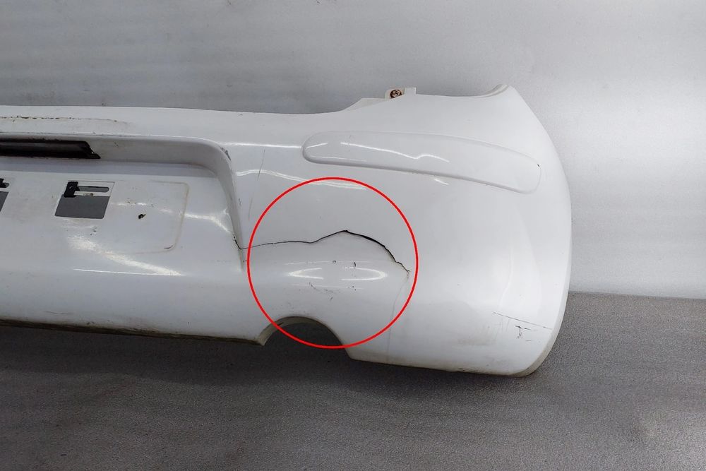 Pára-choques trás NISSAN Micra IV (K13)