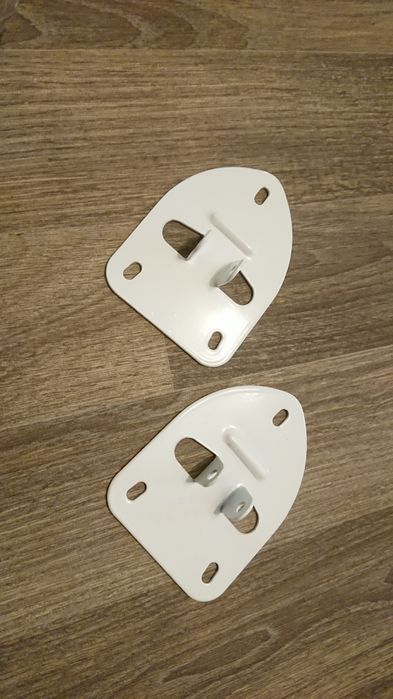 Кріплення для сушилки на балкон