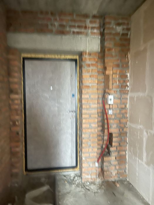 Продаю 1-кімнатну квартиру в передмісті Києва