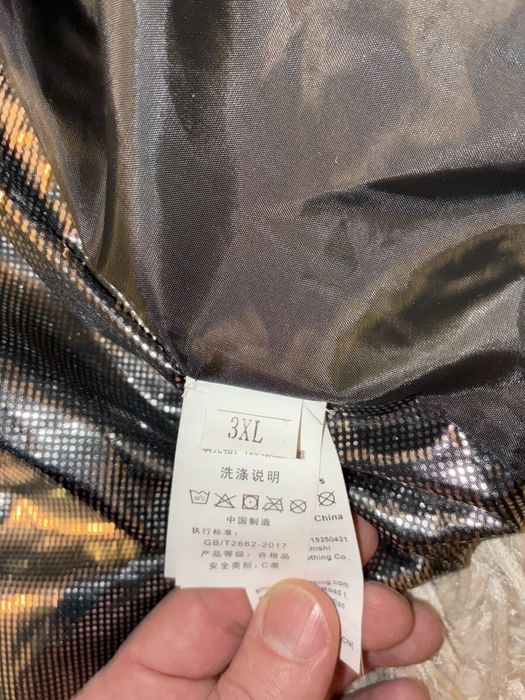 Kurtka podgrzewana przez power bank