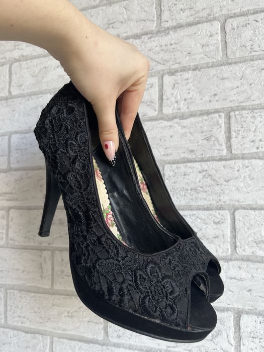 Buty na obcasie/szpilce damskie Emilio Luca X 39