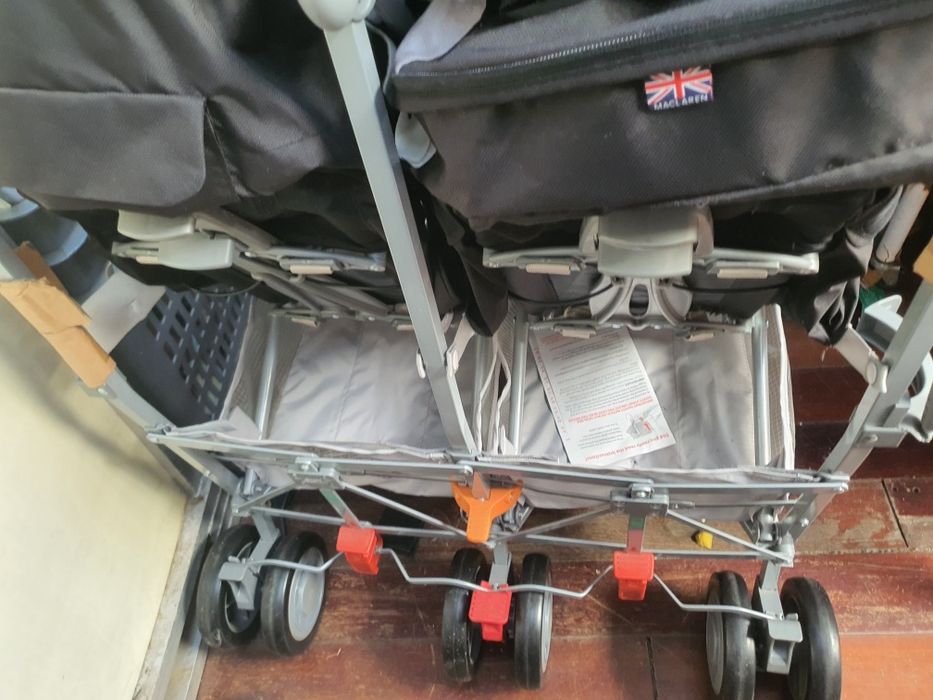 Carrinho Maclaren bebe gémeos NOVO!