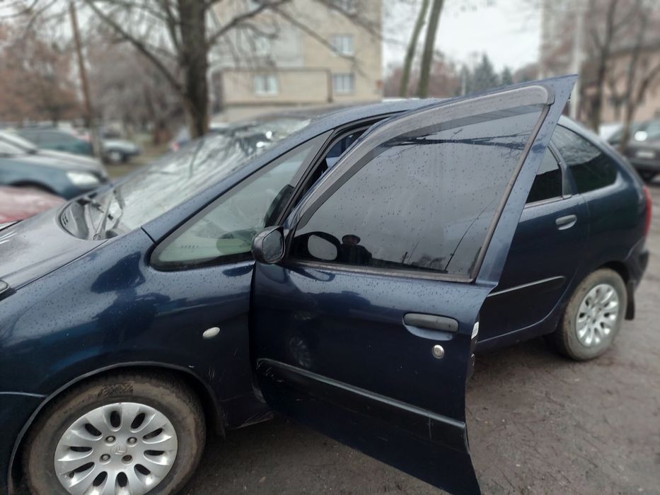 Продам ситроен сара пикасо