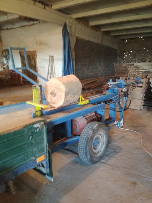 Дровокол гідравлічний  К-1400