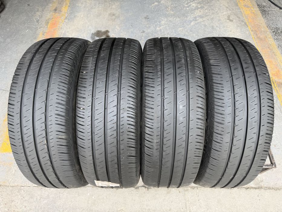 Шини літні R16C 235 65 Hankook Склад Осокорки RLX
