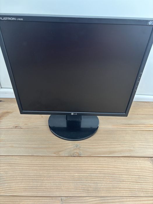 Системний блок екран LG компʼютер настільний ПК рабочий! + Подарок