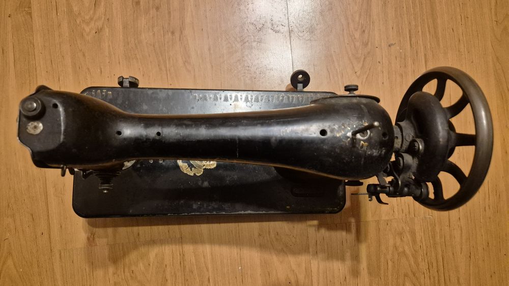 Stara maszyna Singer do szycia