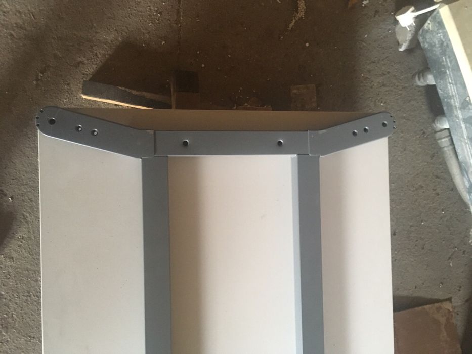 stół konferencyjny WERNDL, solidne regały, stoły warsztatowe