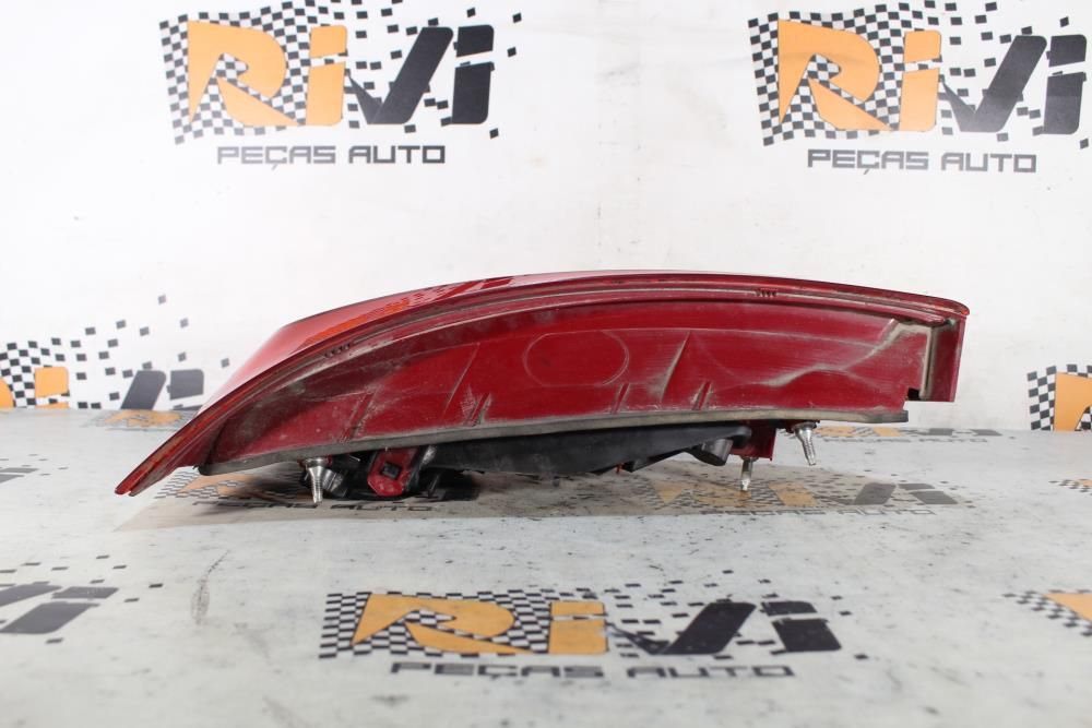 Farolim direito AUDI A1 (8X1, 8XK)