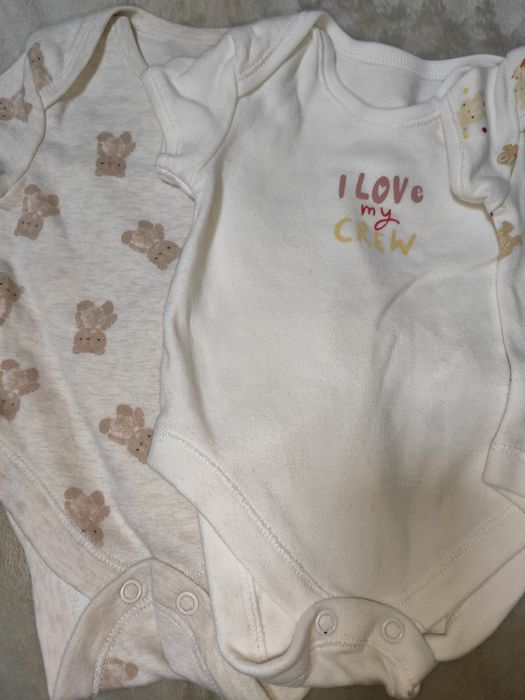 Набір стильних боді унісекс Primark 0-3 міс, стан ідеал