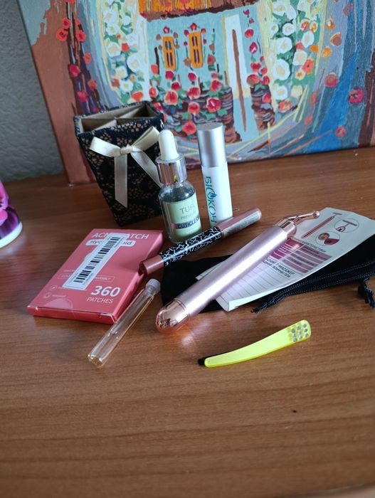 Цена указана за лот