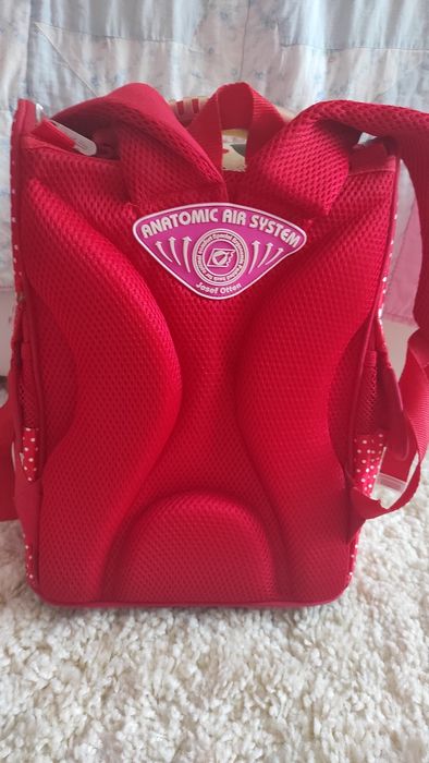 Продам шкільний ранець