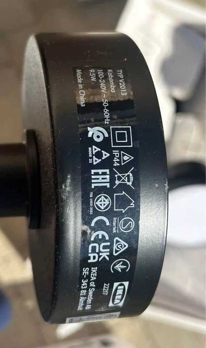 Ikea Kabomba lampa kinkiet nad lustro regulowana światło