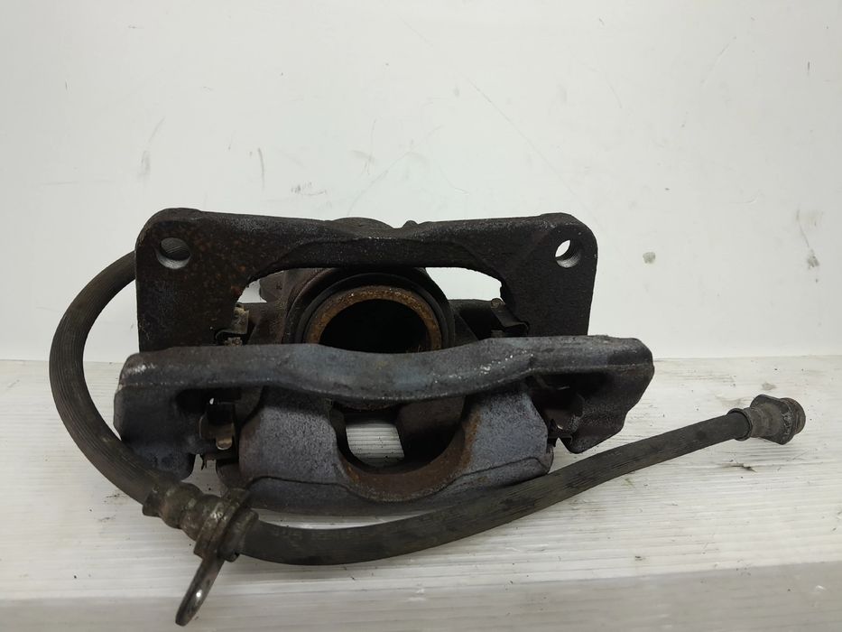 Pinça travão / maxila de travão frente esquerda OPEL Agila B (H08)