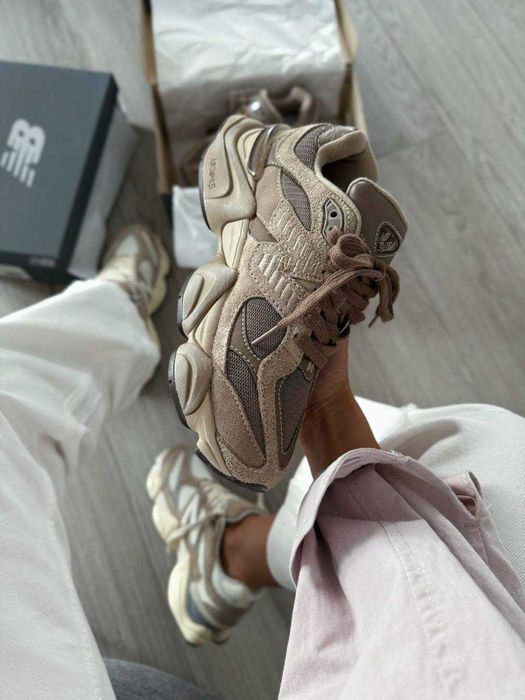 New Balance 9060 Mushroom Brown