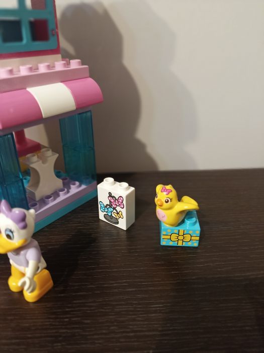 Lego Duplo zestaw 10844 Butik Minnie i Daisy