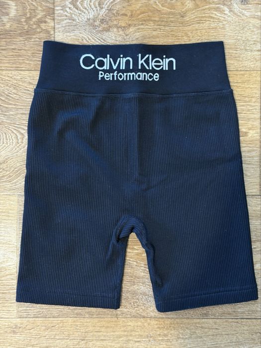 Велосипедки Calvin Klein S