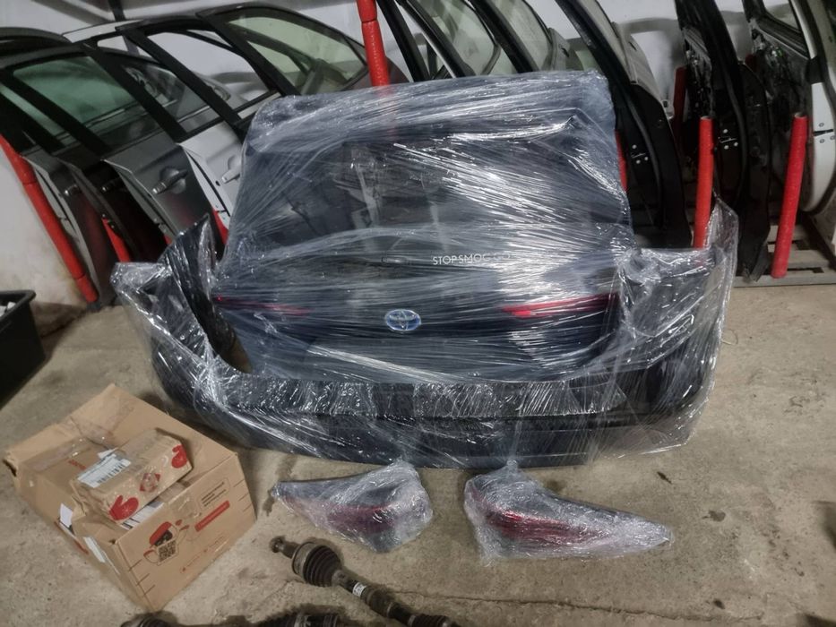 Задня частина комлект (бампер, ляда, ліхтарі) Highlander 2020-2024 р.