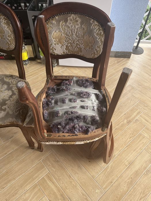 4 krzesła „antyczne” do renowacji