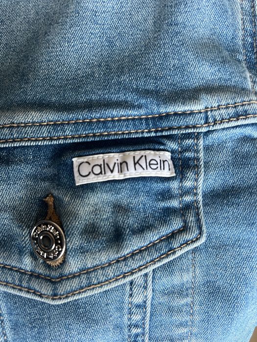 Calvin Klein нова жіноча джинсова куртка