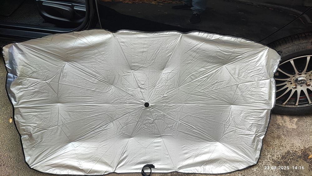 Парасолька сонце захисна для авто