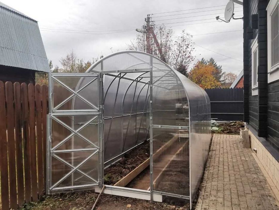 Szklarnia od 2x2 do 2x12 z poliwęglanu | 240 kg/m² | 10 lat gwarancji