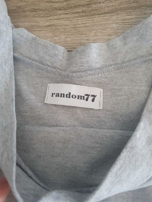 Bluzka z baskiną Random77 M