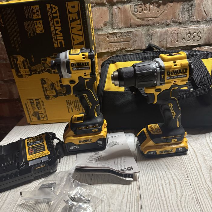 Набір акумуляторних інтструментів Dewalt DCK200D1P1 20V MAX