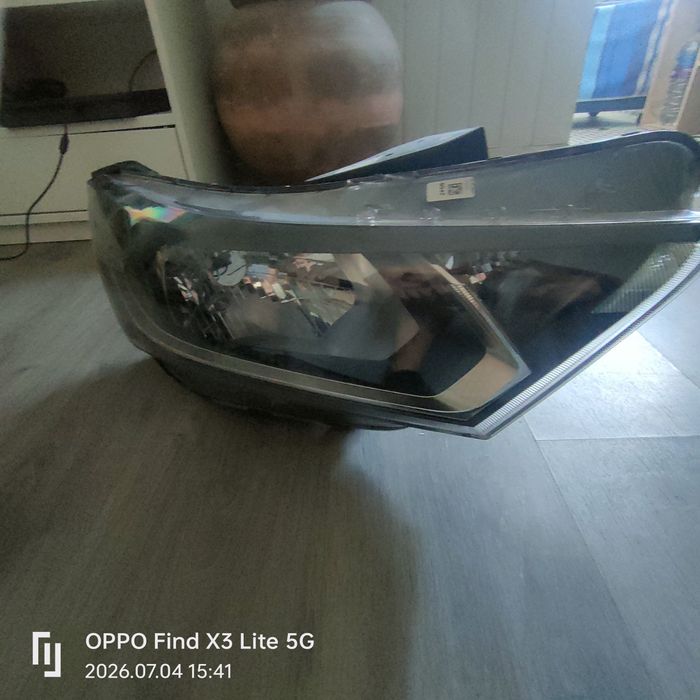 Ótica/Farol Dianteiro Direito Hyundai i20 Original (Não LED)