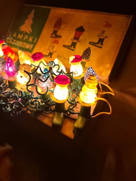 Lampki choinkowe z PRL-u