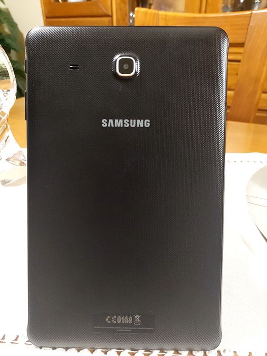 Samsung Tab E SM-T560