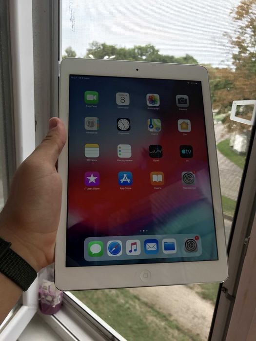 iPad Air 1 на 16gb