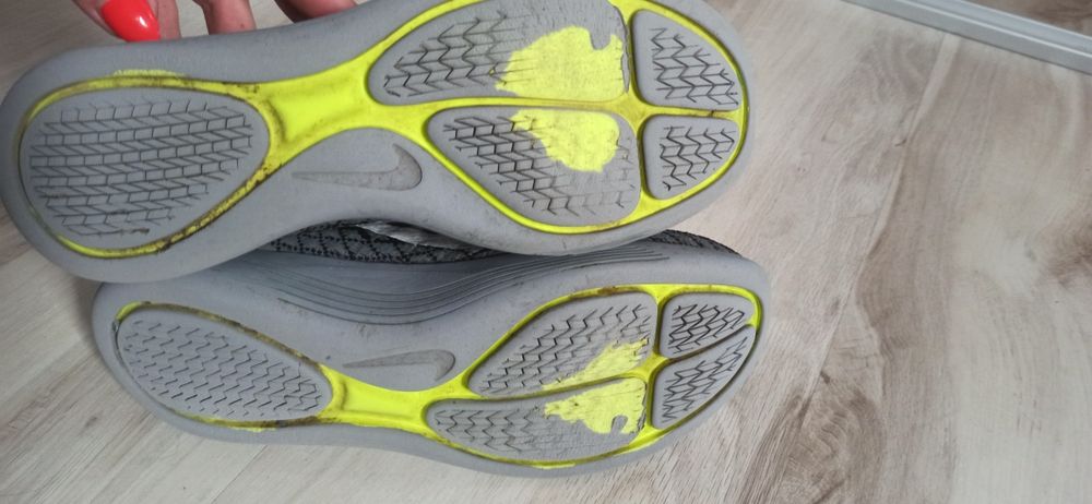 Nike Lunarepic 39