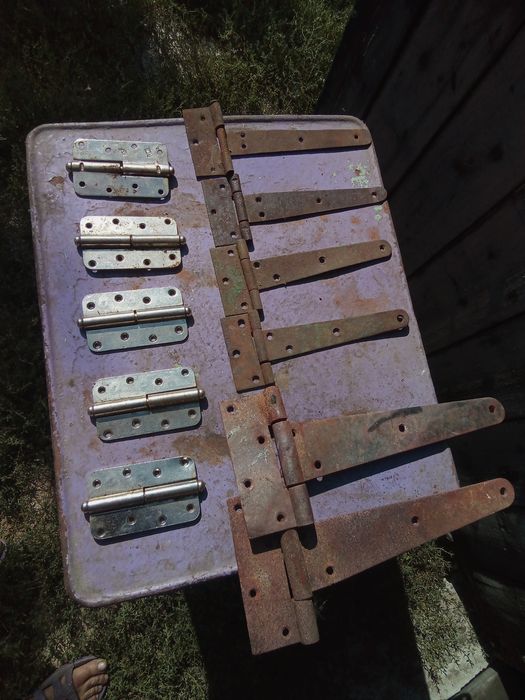 Продам завесы,петли на калитку