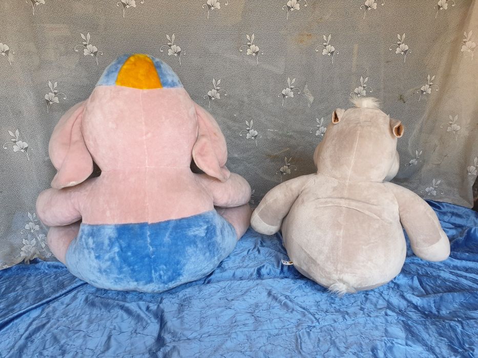 Слоник на шоколадку.