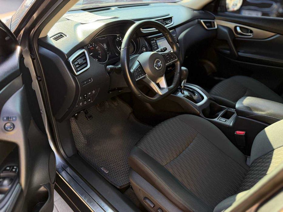 Nissan Rogue SV 2014