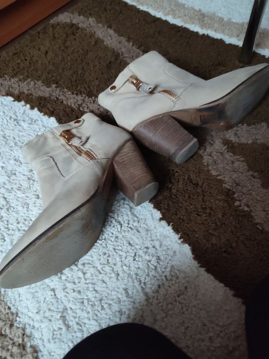 Botki ( kowbojki) skóra naturalna rozmiar 39
