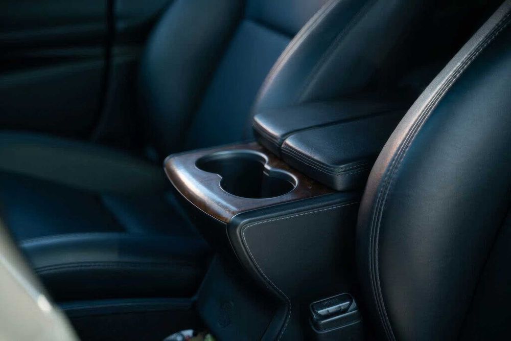 Tesla Model S      2018