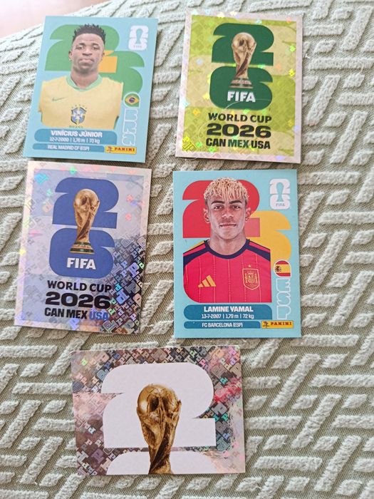 5 cromos especiais  mundial 2026