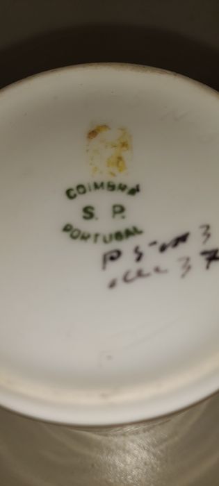 Pequeno pote loica Coimbra anos 50